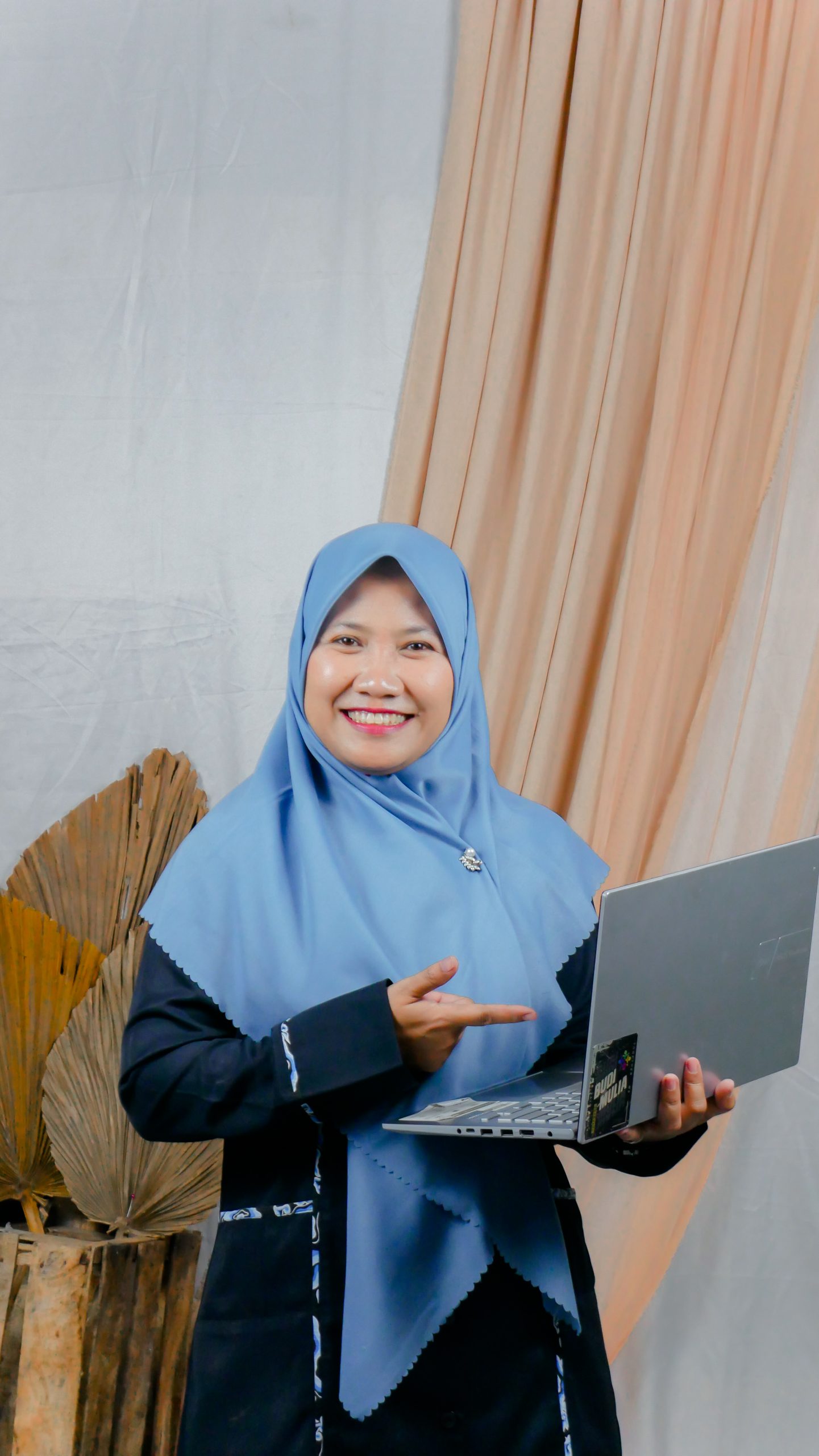 Buku Tahunan Guru-65